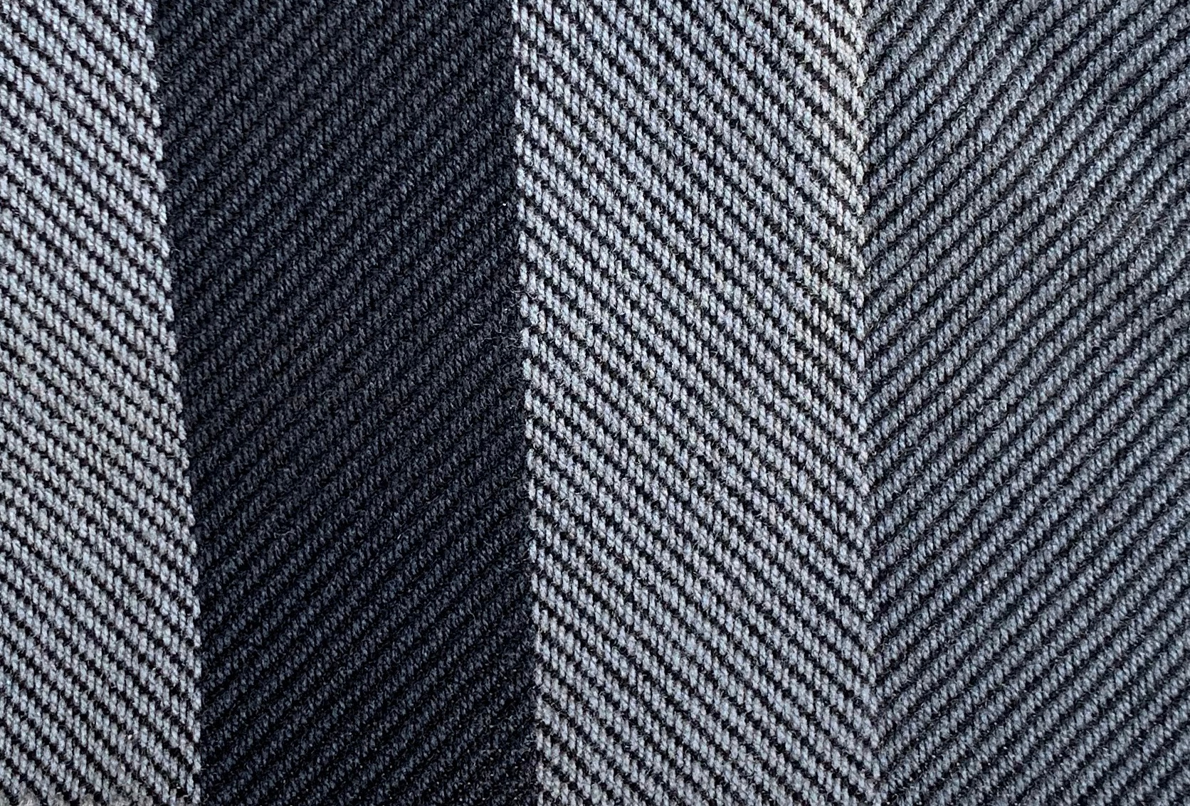 87-7445 - Image 2