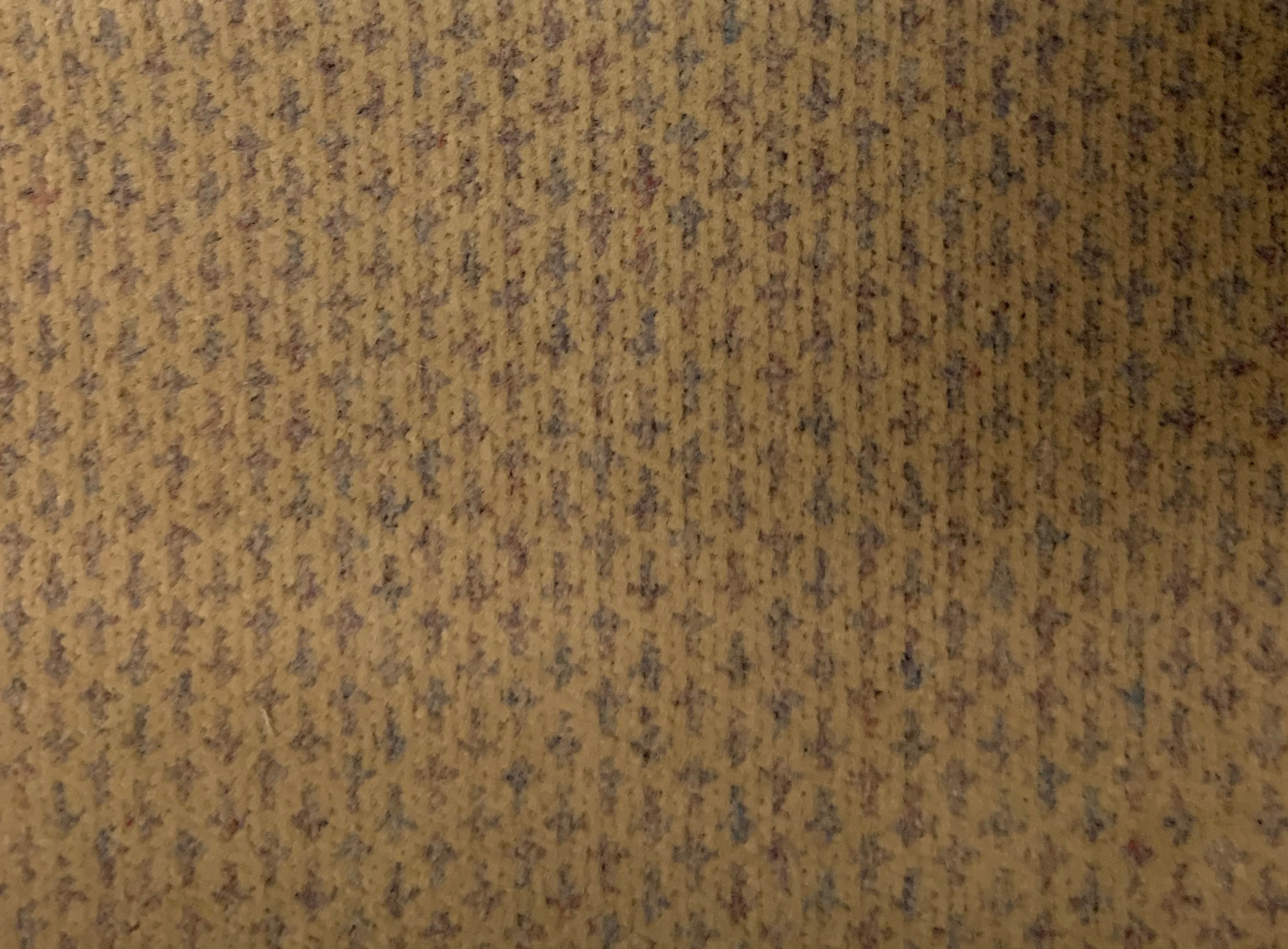 00-0736 - Image 2